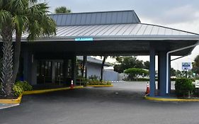 Days Inn By Wyndham Stuart